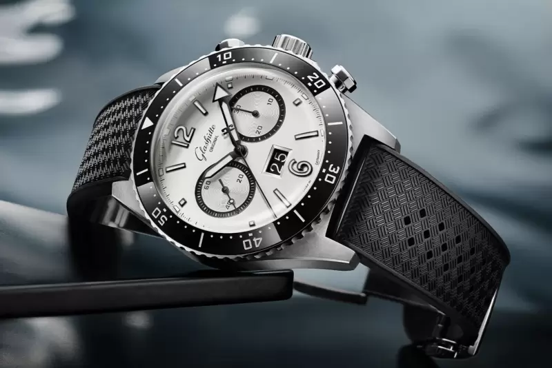 Glashütte Original SeaQ Chronograph Silver Screen丨錶迷至愛熊貓配色（價錢及介紹）Geneva Watch Days 2024