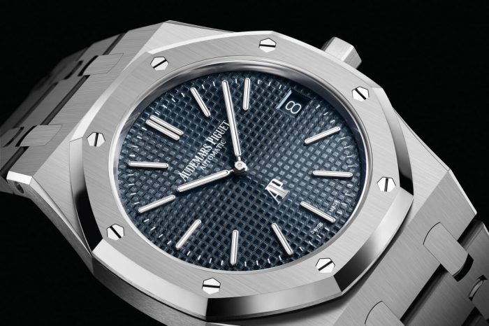 【Audemars Piguet｜愛彼皇家橡樹系列腕錶 50 周年﹒Royal Oak Jumbo 超薄腕錶賀壽四重奏】