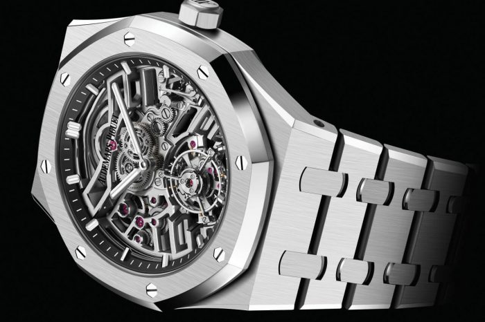 【Audemars Piguet】愛彼皇家橡樹系列 50 周年﹒首枚 Royal Oak 鏤空飛行陀飛輪自動腕錶誕生！